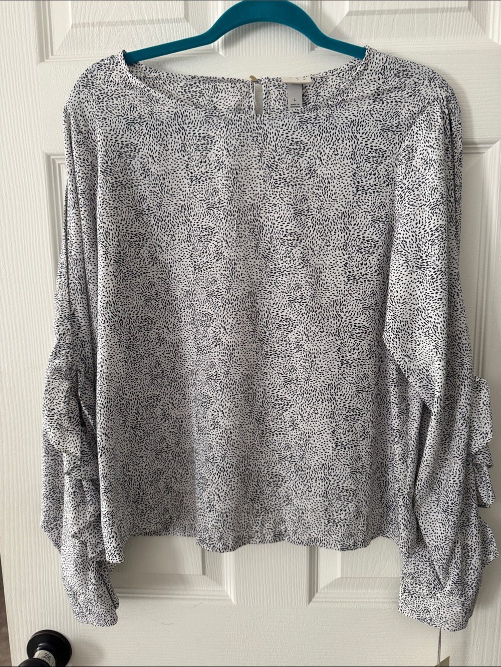 A New Day black & white blouse